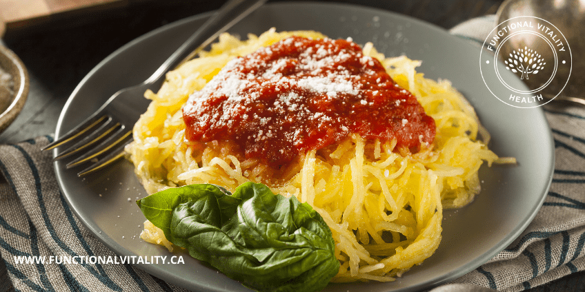 Slow Cooker tomato sauce with Spaghetti Squash